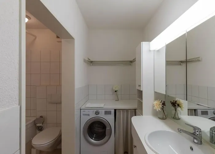 Executive 1br Flat, Center - Hammer 2